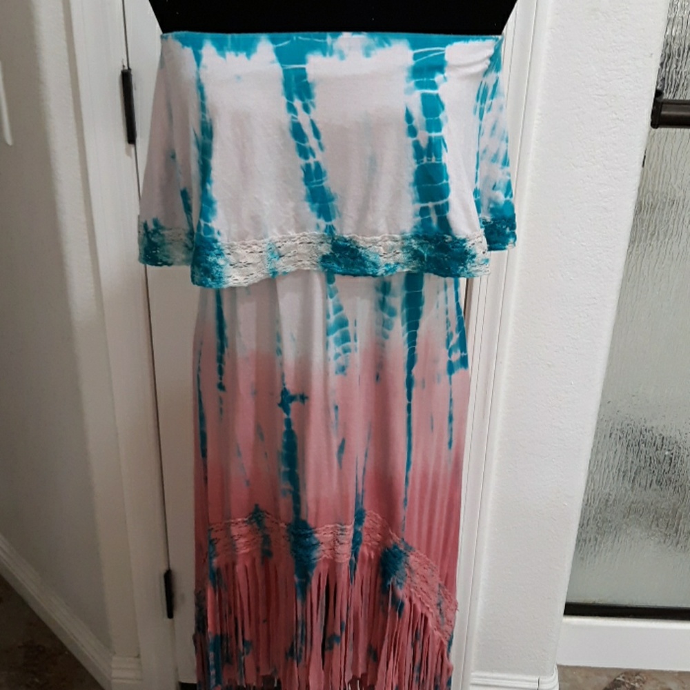 T party dress - Picture 2 of 5